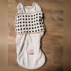 Nanit swaddle with breathe wear size 0-3 months white
